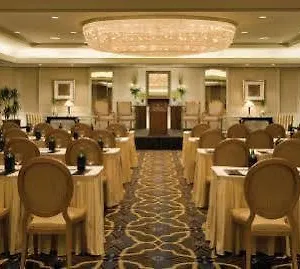 Four Seasons At Kingdom Center Rijad